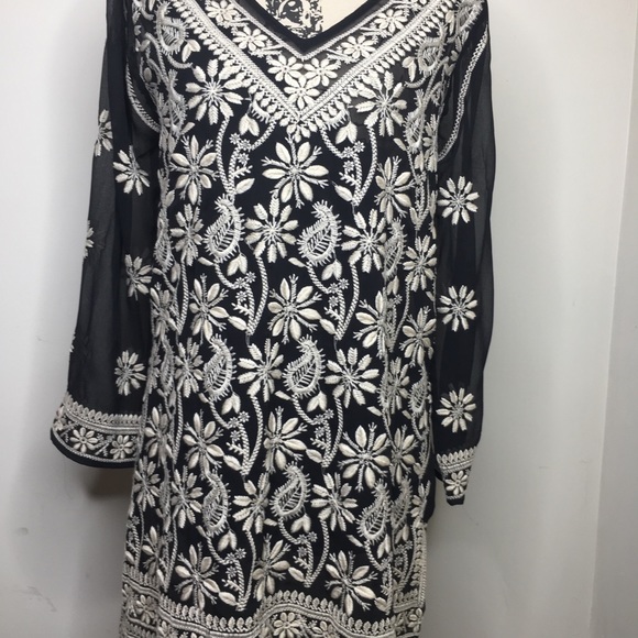 Soft surroundings sheer shift dress - Picture 3 of 7